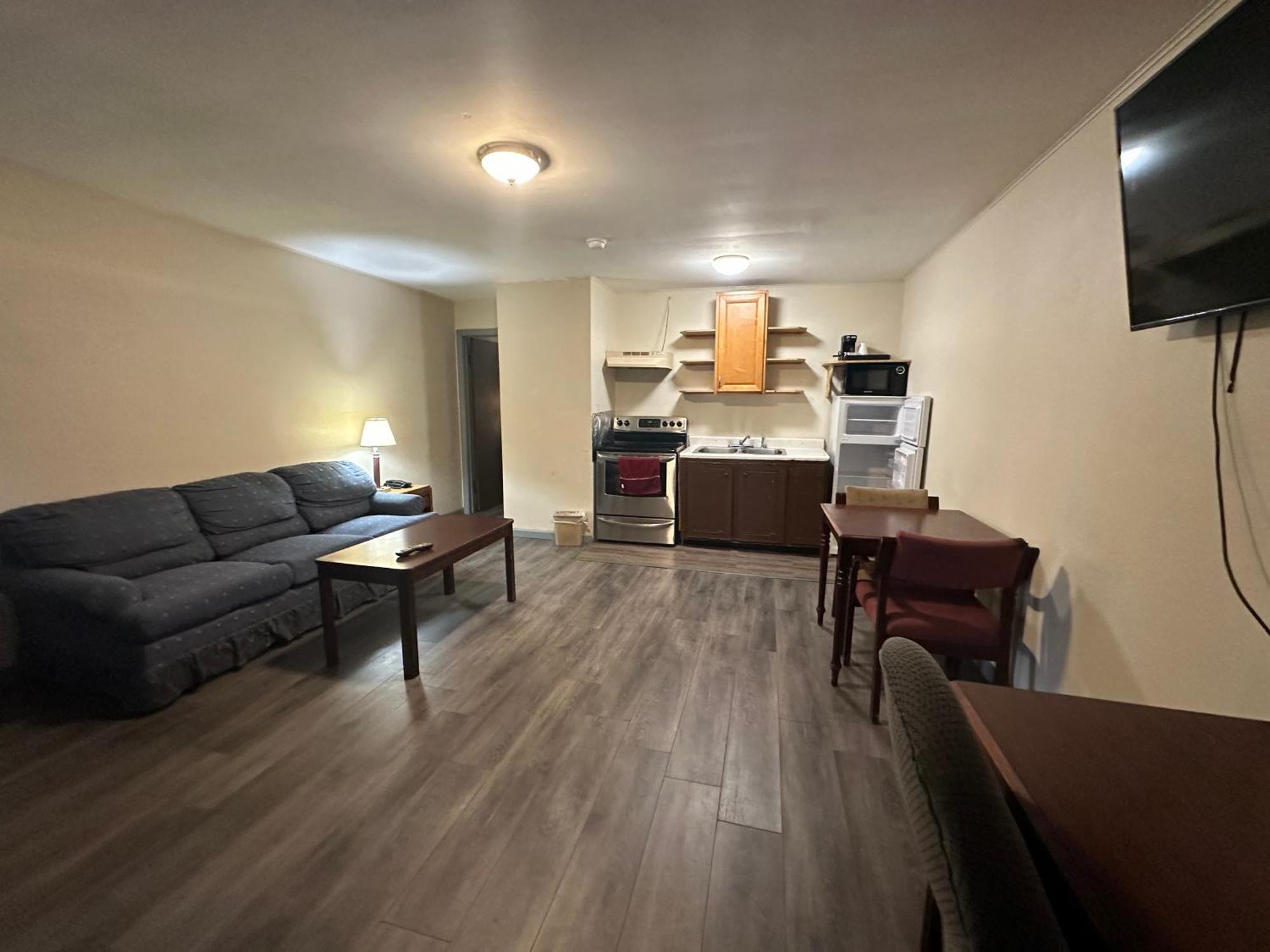 Wye Motel Clinton Екстер'єр фото